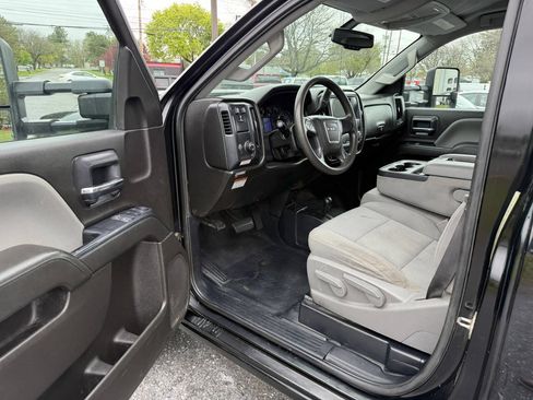 Used 2018 GMC Sierra 3500 4x4 Regular Cab w/ Sierra Convenience Package image 13