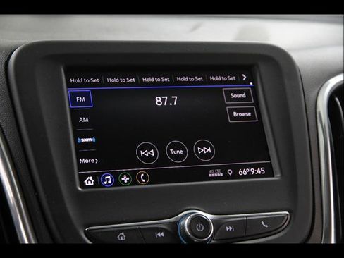 Used 2020 Chevrolet Equinox LT image 11