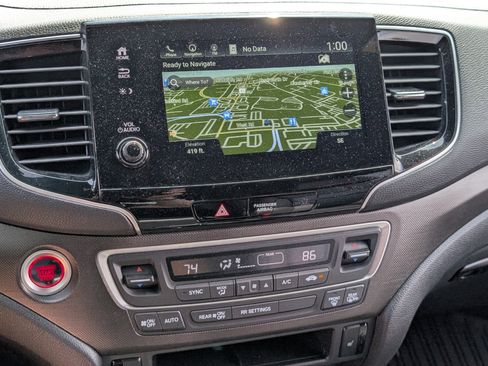 Used 2023 Honda Passport TrailSport image 30