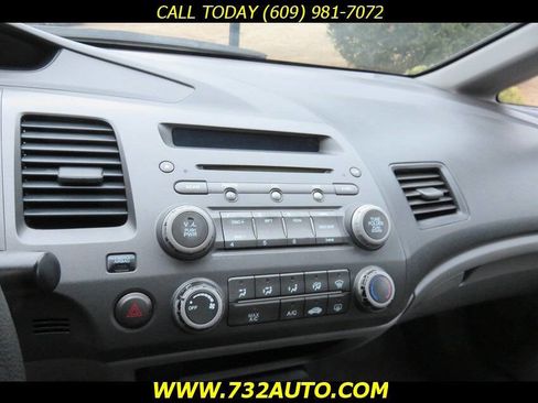 Used 2010 Honda Civic LX image 11