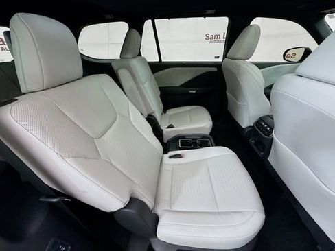 Used 2024 Lexus TX 350 AWD w/ Captains Chair Package image 29