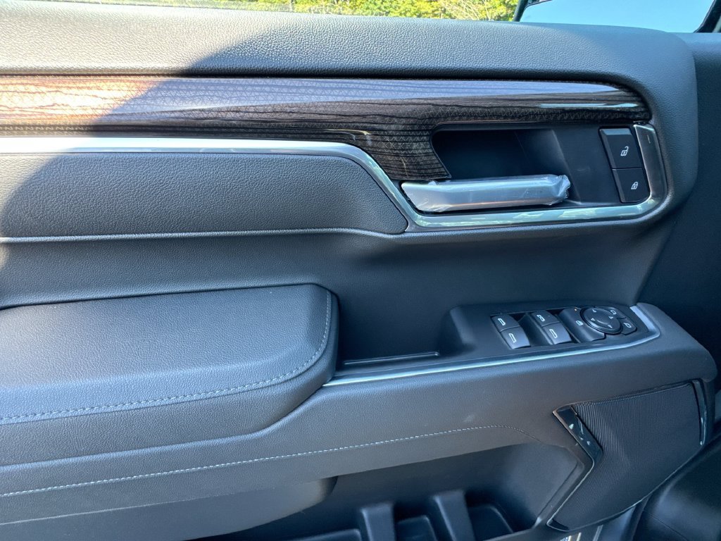 New 2026 Chevrolet Silverado 1500 RST AWD/4WD image 15