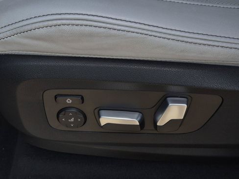 Used 2023 BMW X5 sDrive40i w/ Premium Package RWD image 14