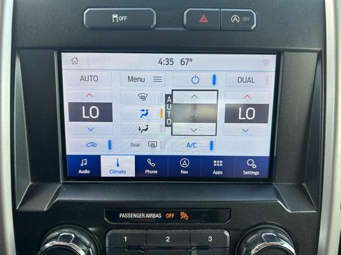 Used 2019 Ford F150 Lariat image 8