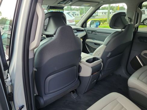 New 2026 Kia EV9 Land AWD/4WD image 17