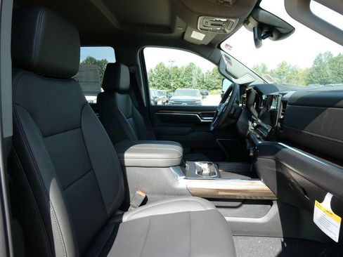 New 2026 Chevrolet Silverado 2500 LT w/ Trail Boss Package AWD/4WD image 10