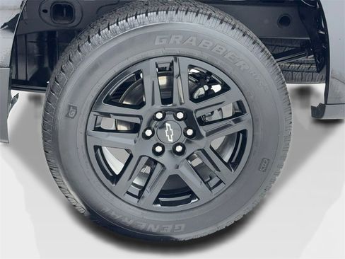 Used 2025 Chevrolet Silverado 1500 Custom image 53