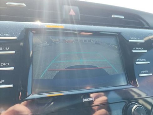 Used 2020 Toyota Camry SE image 21