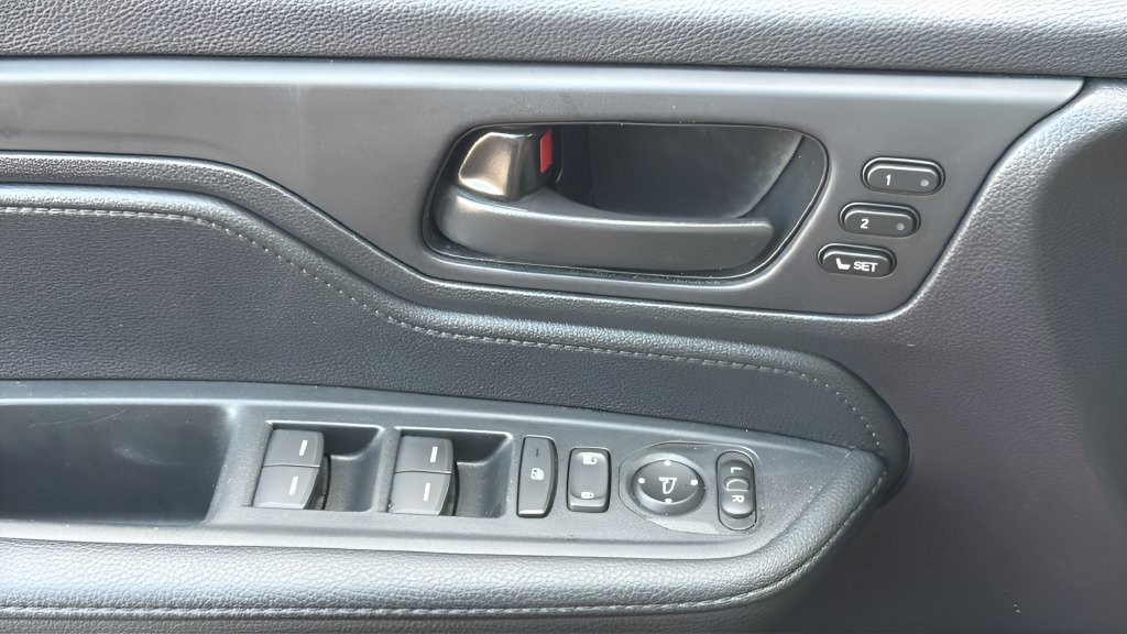 Used 2026 Honda Odyssey Sport-L image 21