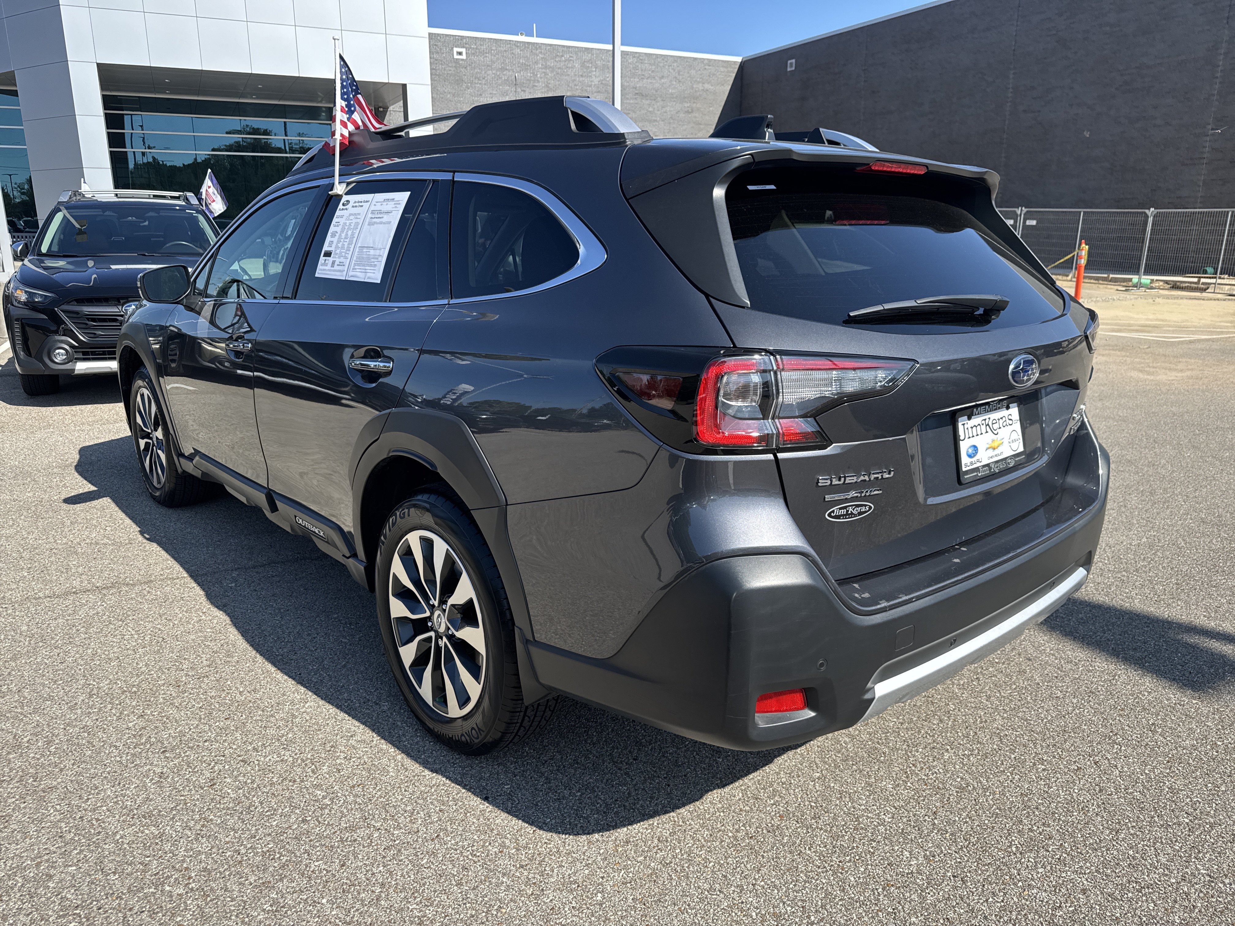 Used 2023 Subaru Outback Touring XT AWD/4WD image 5