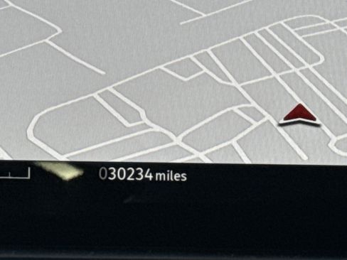 Used 2023 Land Rover Defender 110 V8 image 22