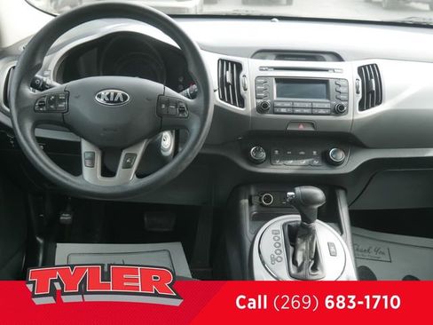 Used 2016 Kia Sportage LX AWD/4WD image 36