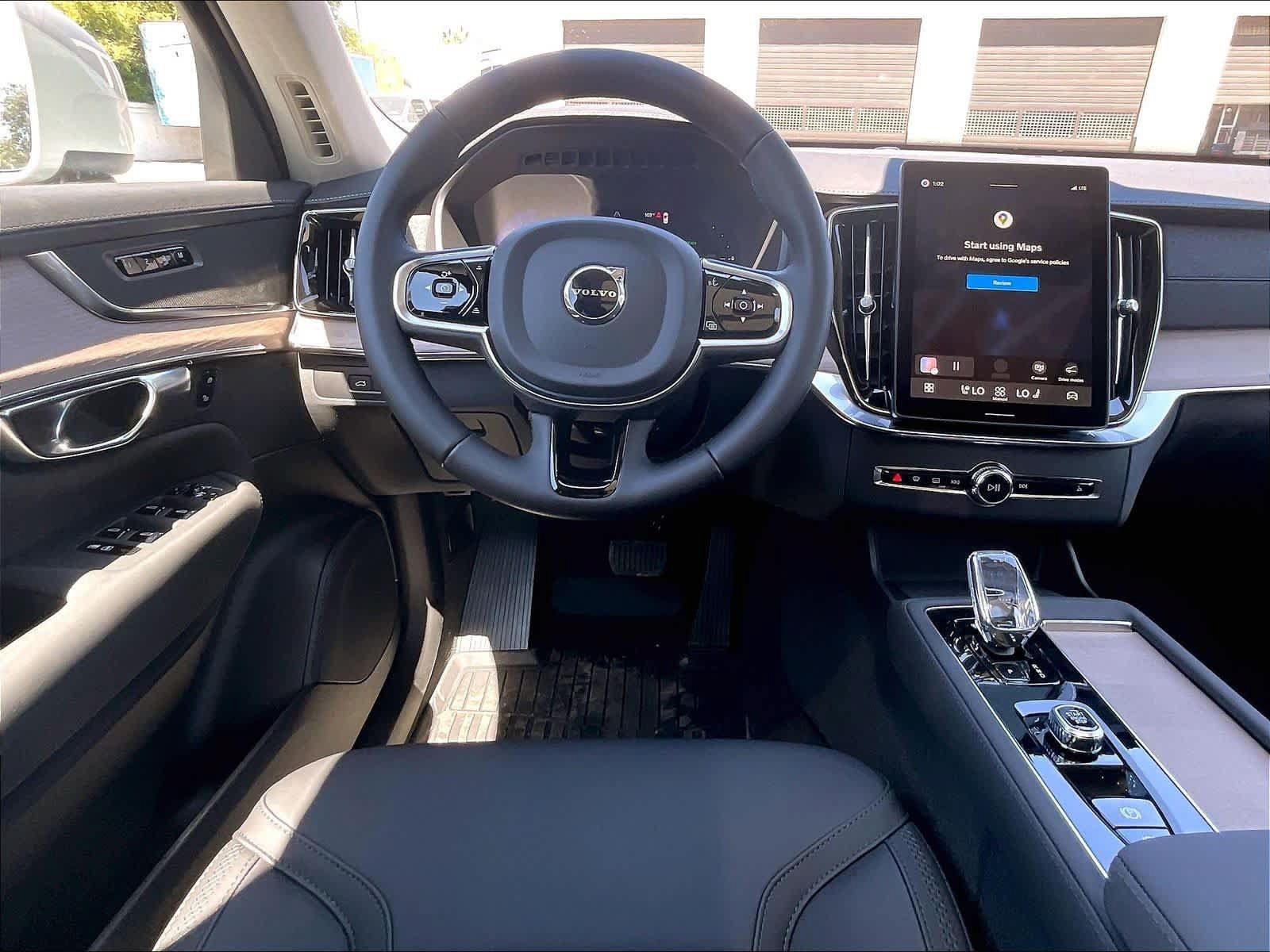 New 2026 Volvo XC90 T8 Plus w/ Protection Package AWD/4WD image 15