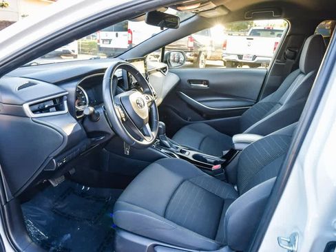 Used 2022 Toyota Corolla SE image 17