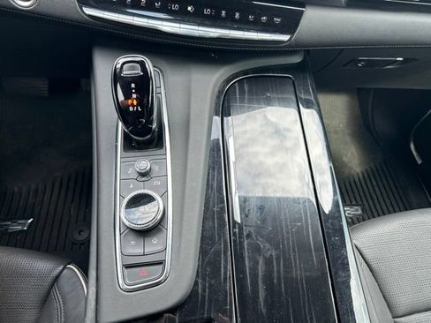 Certified 2023 Cadillac Escalade ESV Sport w/ LPO, ONYX Package AWD/4WD image 22
