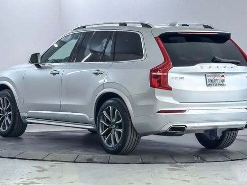 Used 2019 Volvo XC90 T6 Momentum w/ Advanced Package image 6