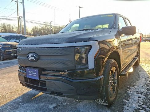 Certified 2025 Ford F150 Lightning Flash image 4