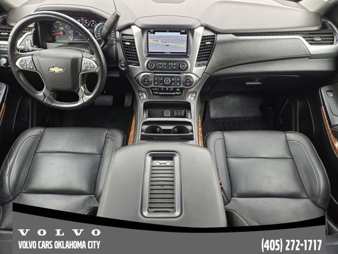 Used 2019 Chevrolet Suburban Premier AWD/4WD image 20