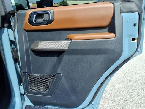 Used 2022 Ford Bronco Outer Banks AWD/4WD image 15