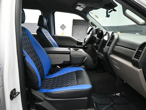 Used 2020 Ford F250 XL w/ STX Appearance Package image 39