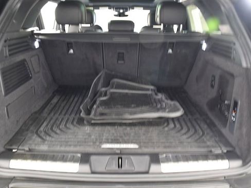 Used 2025 Land Rover Range Rover Sport Dynamic SE image 23