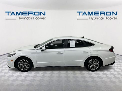 Used 2021 Hyundai Sonata SEL image 2