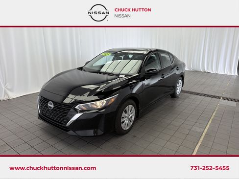 Used 2025 Nissan Sentra S w/ Lighting Package FWD image 1