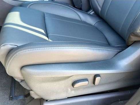 New 2026 Subaru Ascent Premium image 23