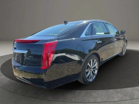 Used 2017 Cadillac XTS FWD image 5