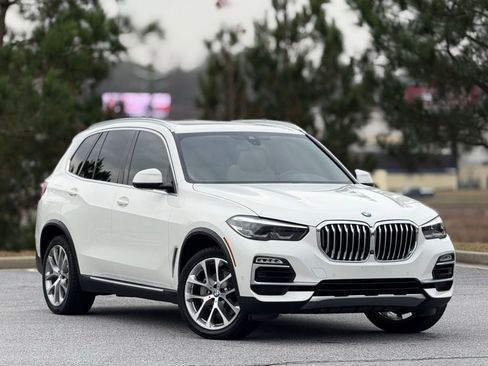 Used 2020 BMW X5 xDrive40i w/ Convenience Package image 12