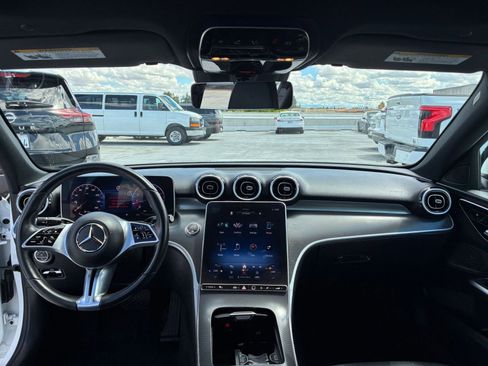 Used 2024 Mercedes-Benz C 300 Sedan image 34