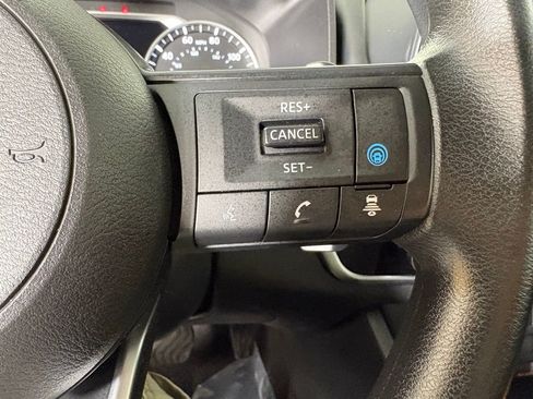 Used 2024 Nissan Rogue SV FWD image 22