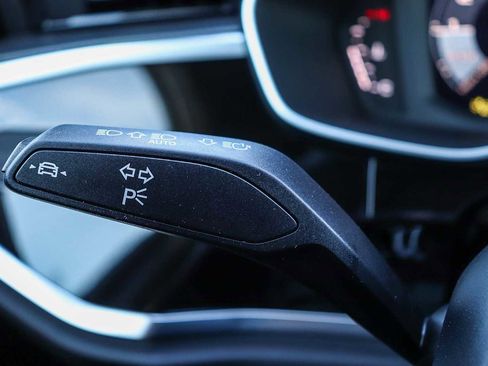 New 2025 Audi Q3 2.0T Premium Plus image 32