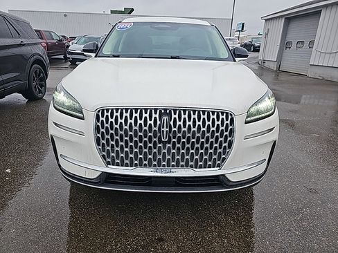 Used 2024 Lincoln Corsair AWD w/ Equipment Group 101A image 2