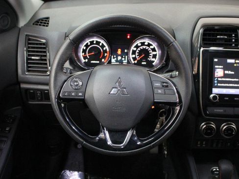 Used 2023 Mitsubishi Outlander Sport LE image 24