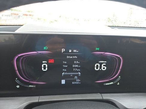 Used 2023 Kia Telluride EX X-Line image 8