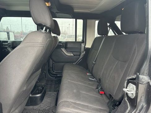 Used 2017 Jeep Wrangler Unlimited Sport w/ Quick Order Package 24S image 17