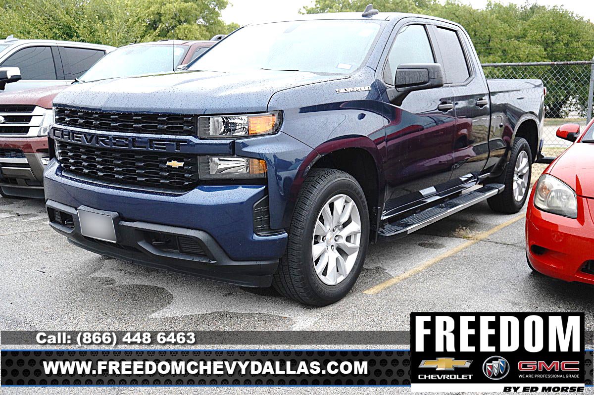 Used 2022 Chevrolet Silverado 1500 Custom RWD image 3