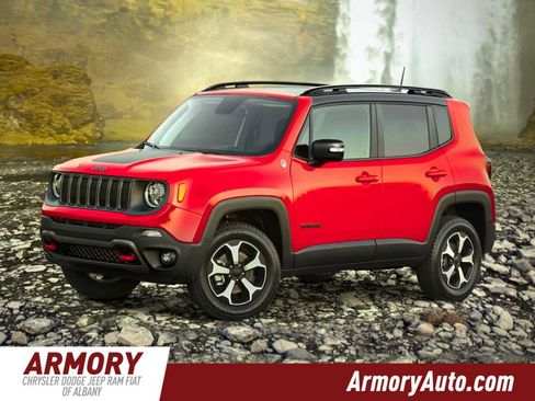 Used 2023 Jeep Renegade Latitude image 1