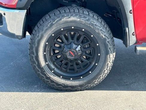 Used 2018 Toyota Tundra SR5 image 13