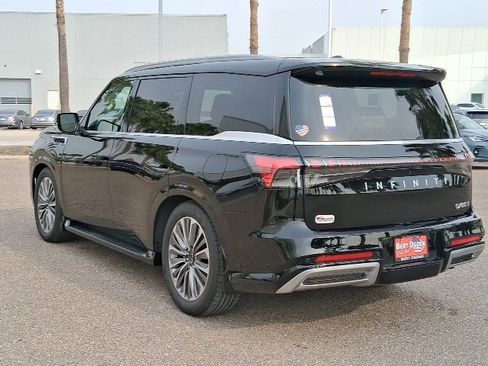 New 2026 INFINITI QX80 Luxe w/ Cargo Package image 4
