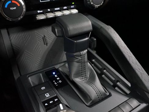 New 2026 Toyota Tacoma SR5 AWD/4WD image 23