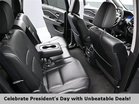 Used 2020 Honda Pilot Touring image 31