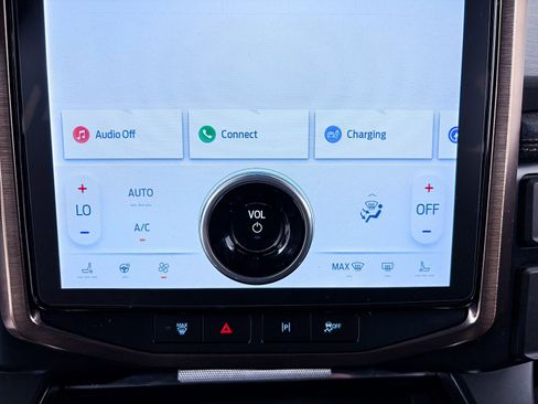 Used 2022 Ford F150 Lightning Lariat w/ Max Trailer Tow Package image 26