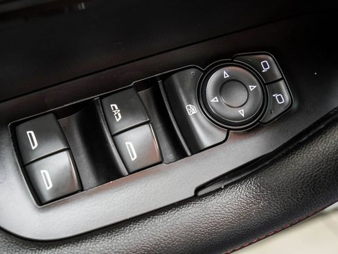 Used 2019 Chevrolet Blazer RS AWD/4WD image 44