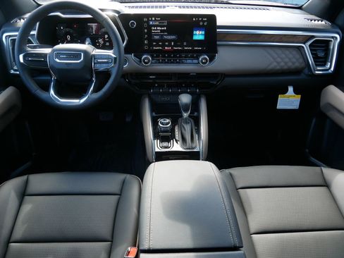 New 2026 GMC Canyon Denali AWD/4WD image 7