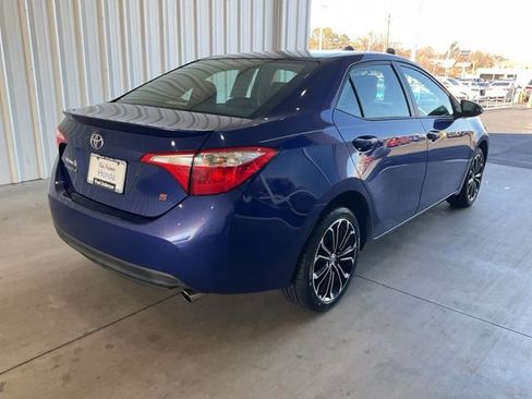 Used 2014 Toyota Corolla S image 19