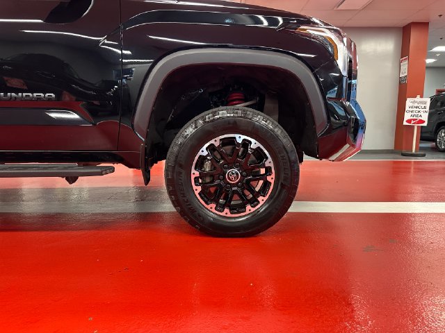 Used 2024 Toyota Tundra SR5 w/ TRD Off-Road Package AWD/4WD image 31