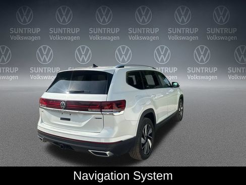 Used 2025 Volkswagen Atlas SEL AWD/4WD image 6