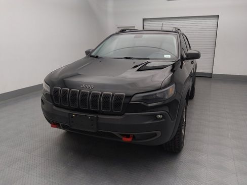 Used 2019 Jeep Cherokee Trailhawk w/ Cold Weather Group image 15
